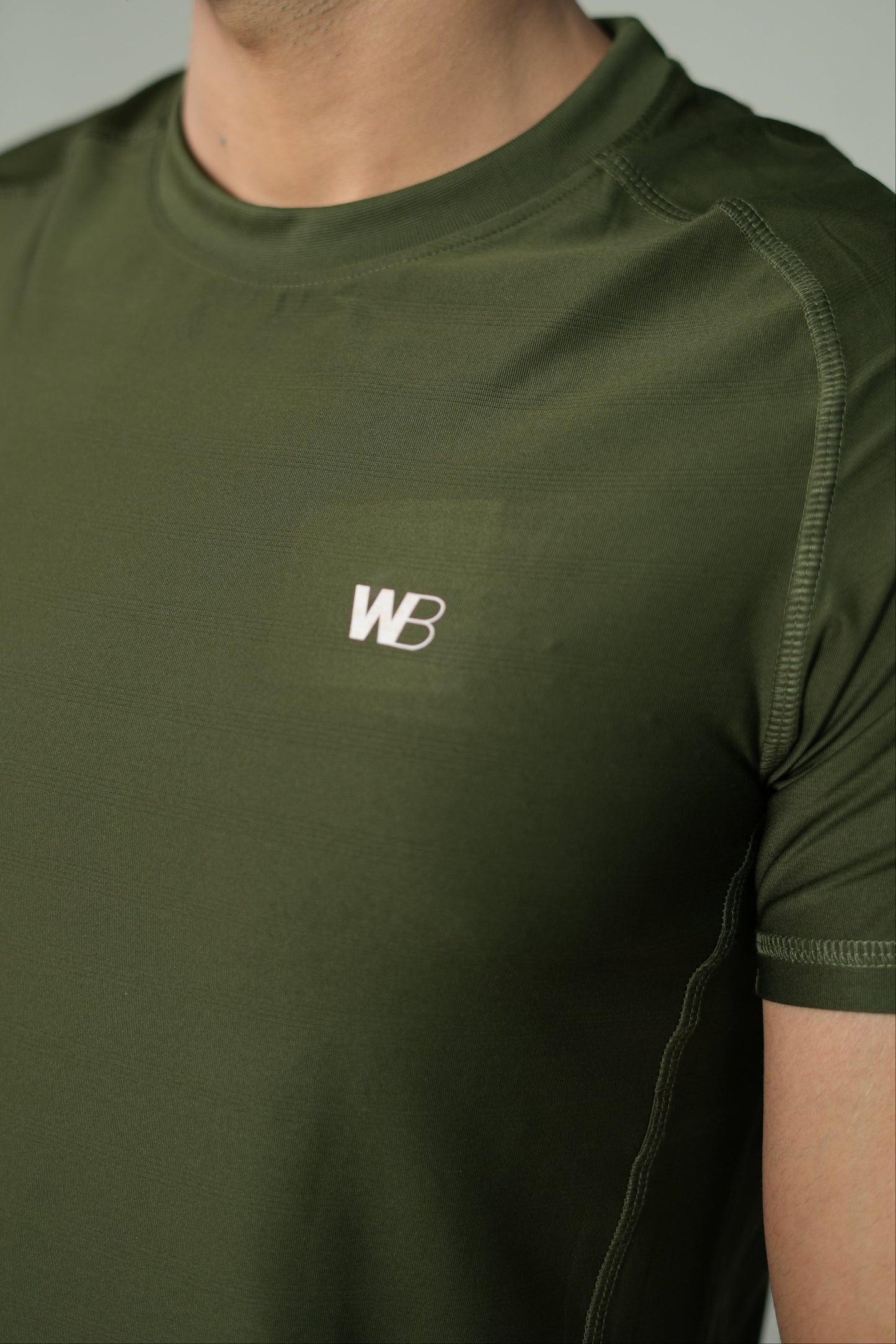 Olive Muscle Fit Performance T-shirt